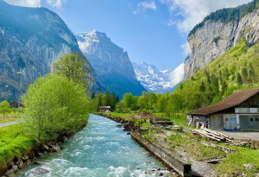Foto0_Lauterbrunnental-1536x1024