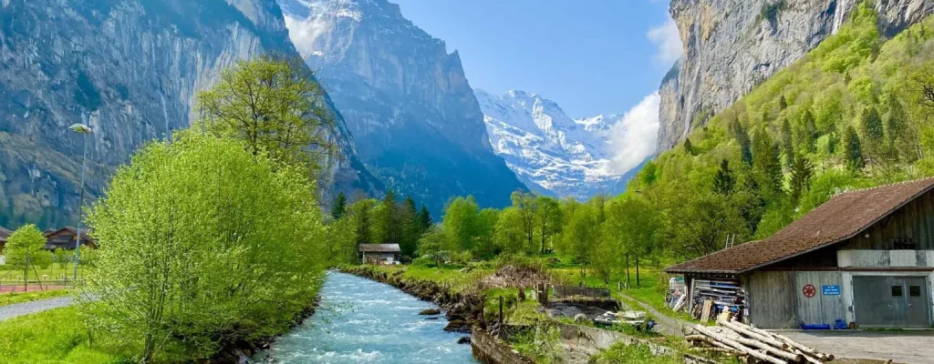 Foto0_Lauterbrunnental-1536x1024