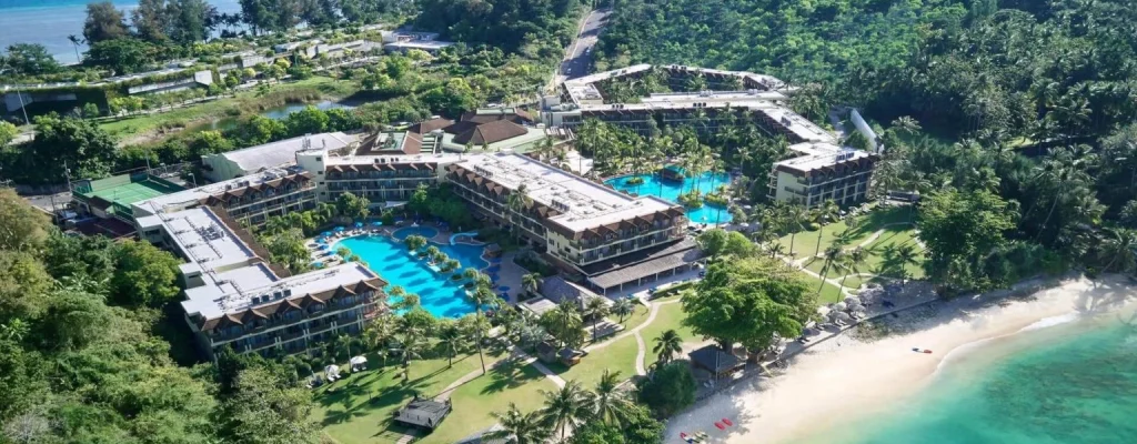 Phuket-Marriott-Resort-Spa-Merlin-Beach2-1536x1024