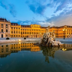 Sch_nbrunn-Palace-Grand-Tour